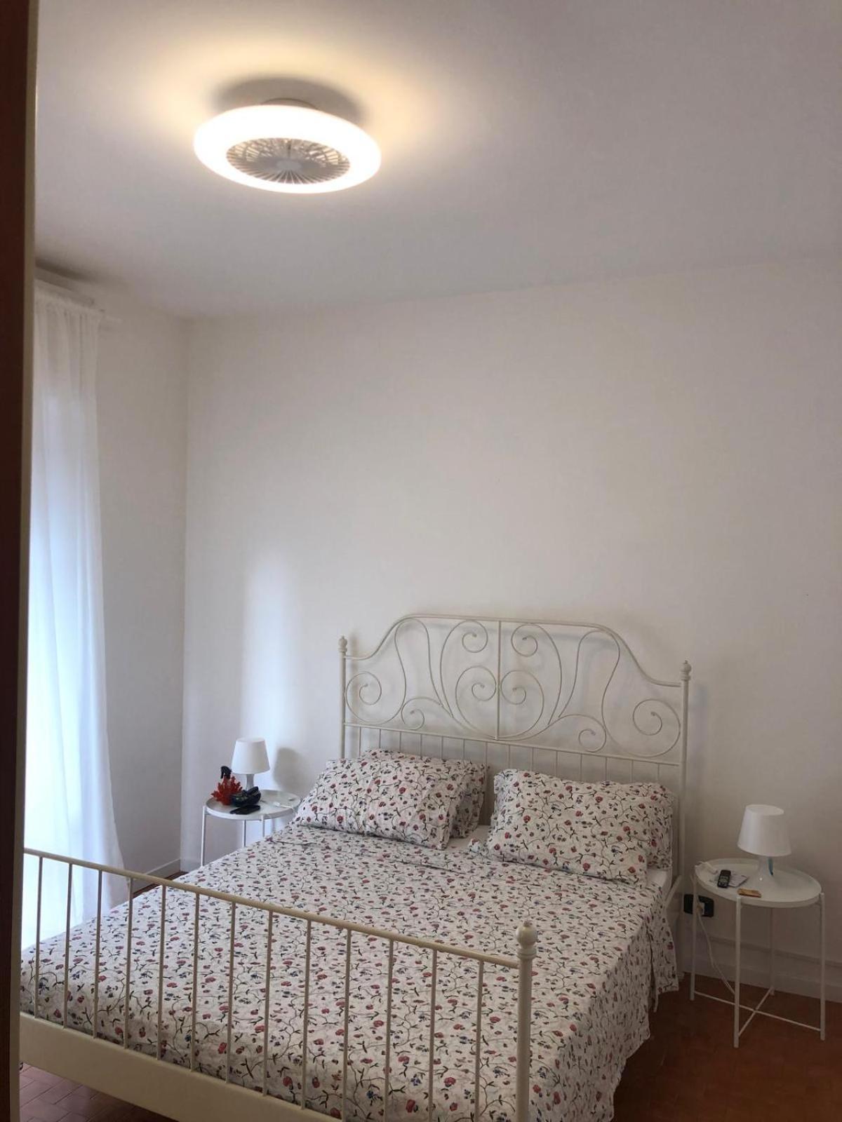 Appartamento A 100 Mt Dalla Spiaggia 디아노마리나 외부 사진